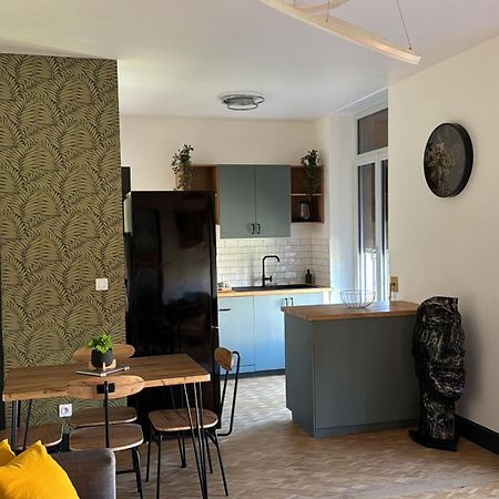 F2 Cosy Au Centre De La Chatre Bagian luar foto